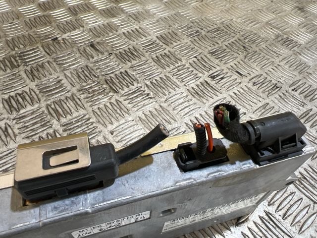 bontott AUDI A8 Multimédia Vezérlő