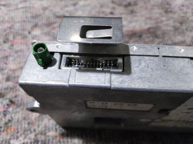 bontott AUDI A8 Multimédia Vezérlő