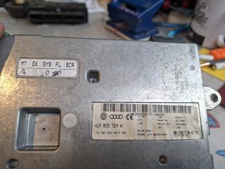 bontott AUDI A8 Multimédia Vezérlő