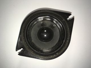 bontott AUDI A8 Műszerfal Hangszóró (Pozíciófüggetlen)