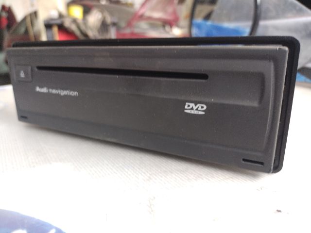 bontott AUDI A8 Navigációs Fejegység