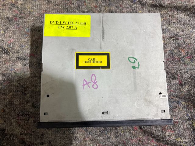 bontott AUDI A8 Navigációs Fejegység