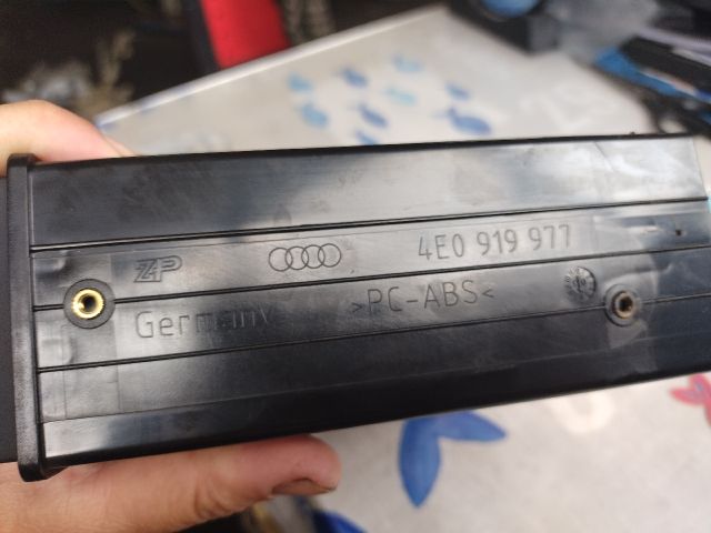 bontott AUDI A8 Navigációs Fejegység