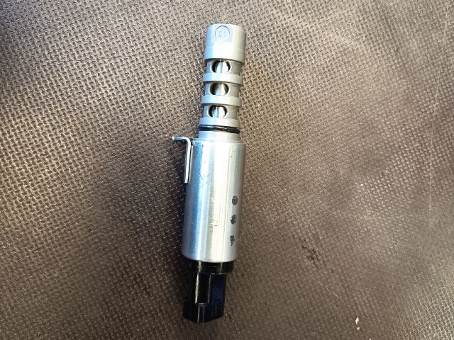 bontott AUDI A8 Okos Kerékszelep