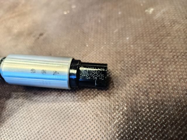 bontott AUDI A8 Okos Kerékszelep