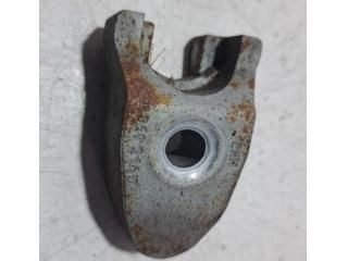 bontott AUDI A8 Porlasztó Lefogató