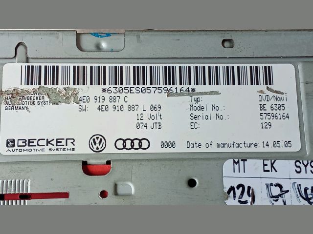 bontott AUDI A8 Rádió / CD