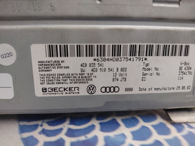 bontott AUDI A8 Rádió / CD