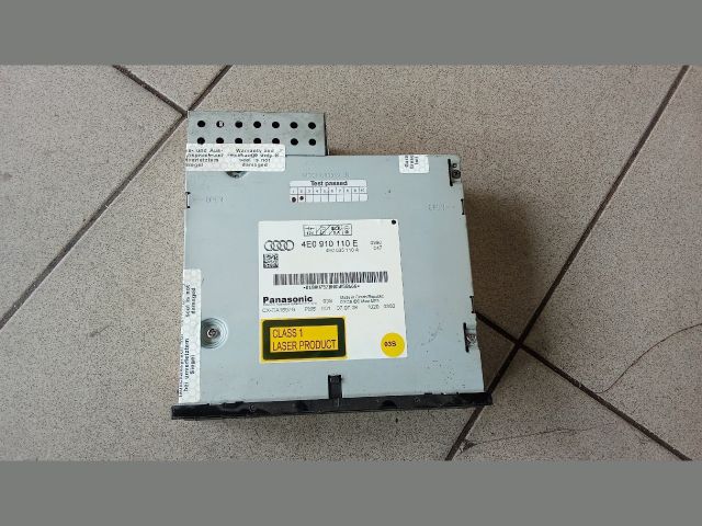 bontott AUDI A8 Rádió / CD