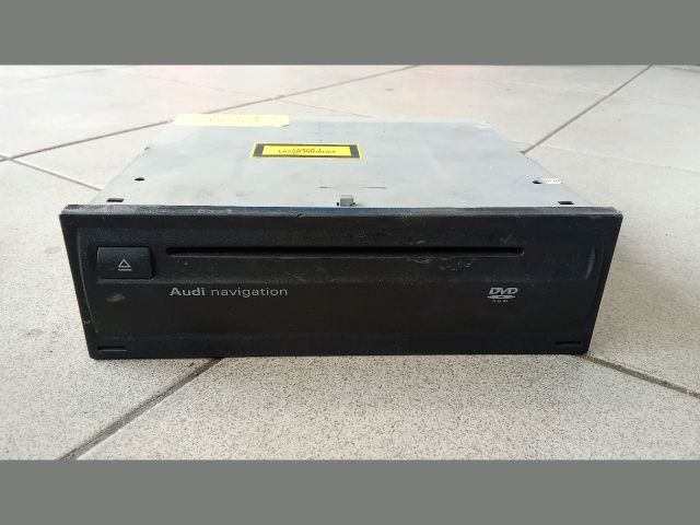 bontott AUDI A8 Rádió / CD