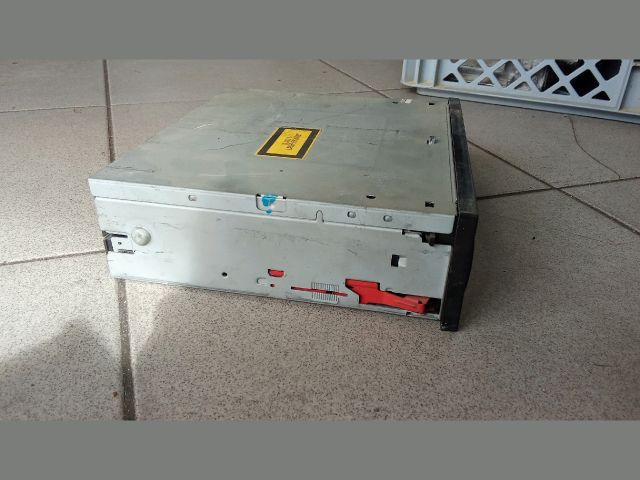 bontott AUDI A8 Rádió / CD