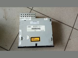 bontott AUDI A8 Rádió / CD