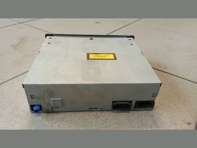 bontott AUDI A8 Rádió / CD