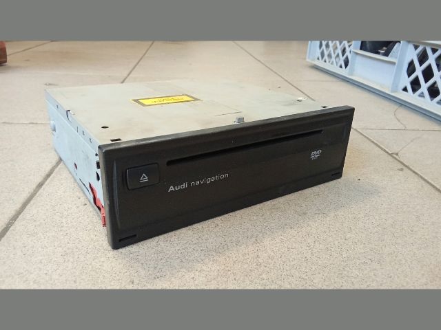 bontott AUDI A8 Rádió / CD