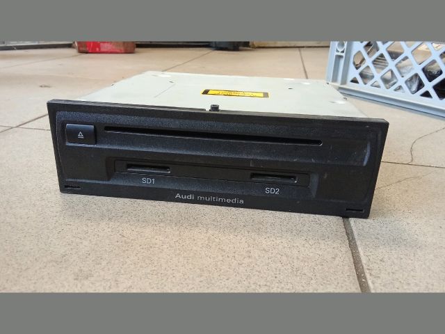 bontott AUDI A8 Rádió / CD