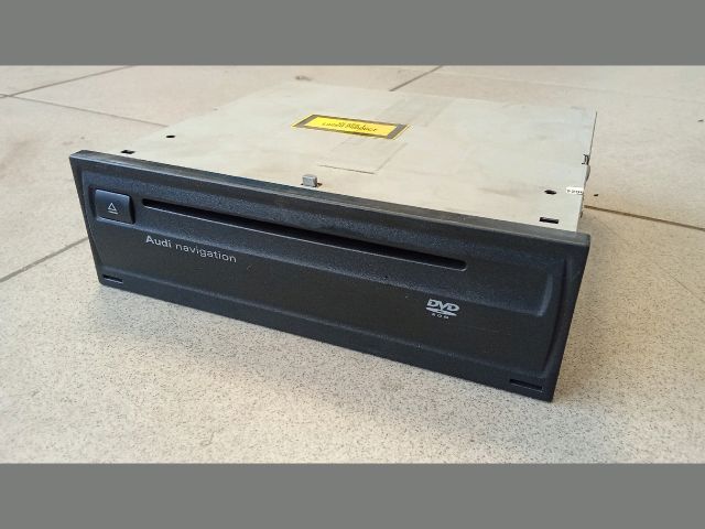 bontott AUDI A8 Rádió / CD