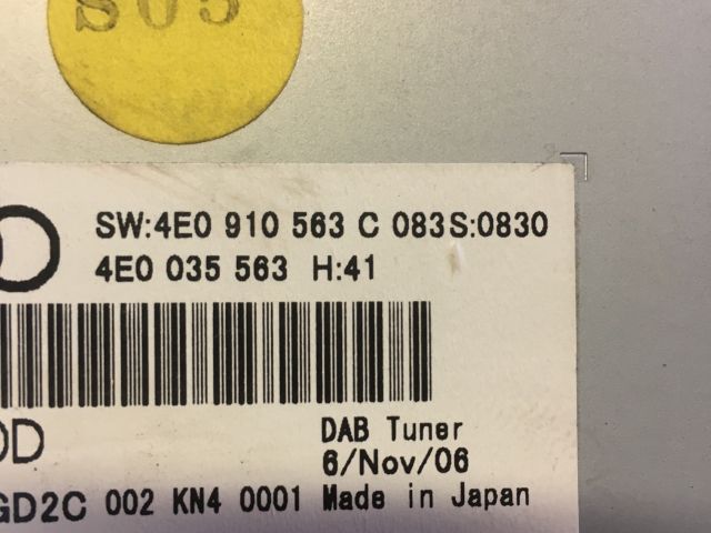 bontott AUDI A8 Rádió Zavarszűrő