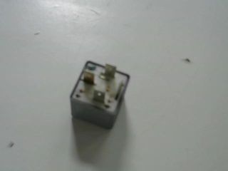 bontott AUDI A8 Relé