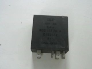 bontott AUDI A8 Relé