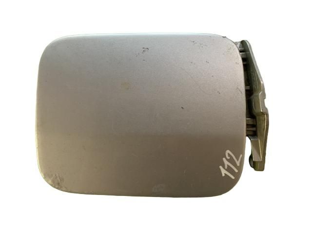 bontott AUDI A8 Tankajtó