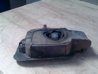 bontott AUDI A8 Tankajtó