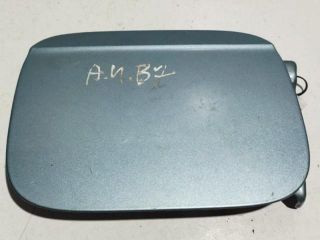 bontott AUDI A8 Tankajtó