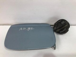 bontott AUDI A8 Tankajtó