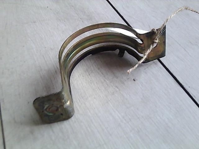 bontott AUDI A8 Tartó Bak