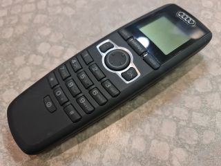 bontott AUDI A8 Telefon Elektronika