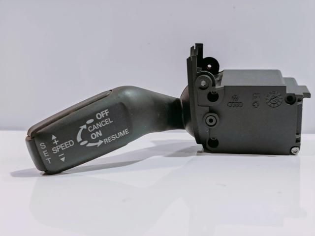 bontott AUDI A8 Tempomat Kar (Magában)