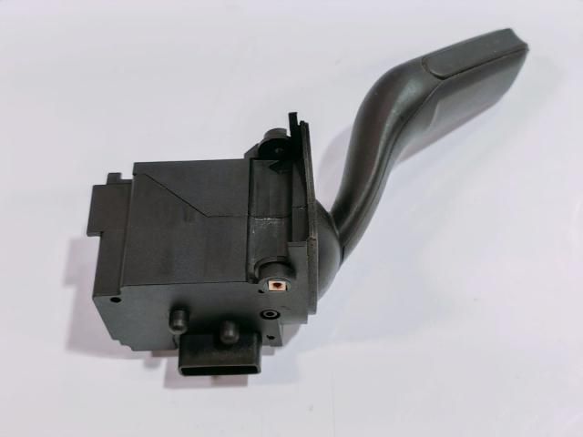 bontott AUDI A8 Tempomat Kar (Magában)