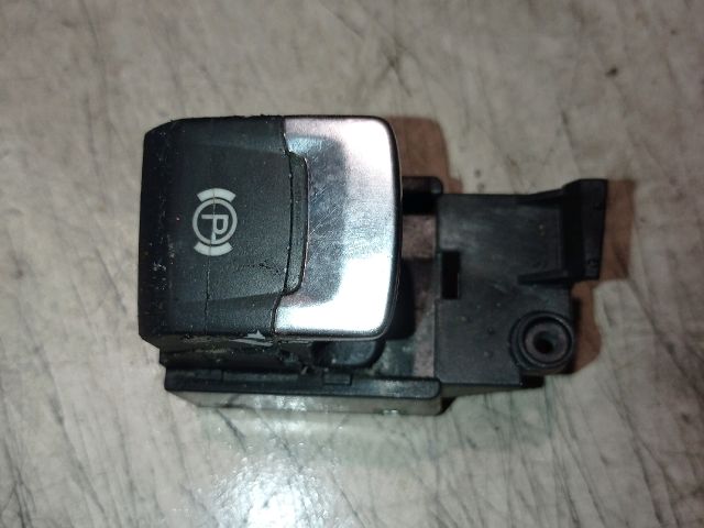 bontott AUDI A8 Tolatóradar Kapcsoló