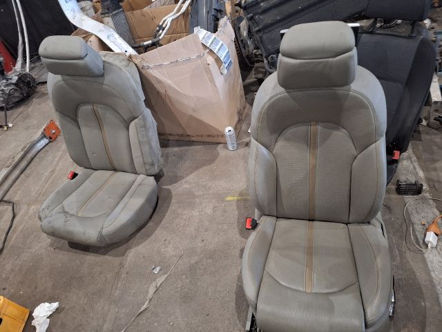 bontott AUDI A8 Ülés Szett