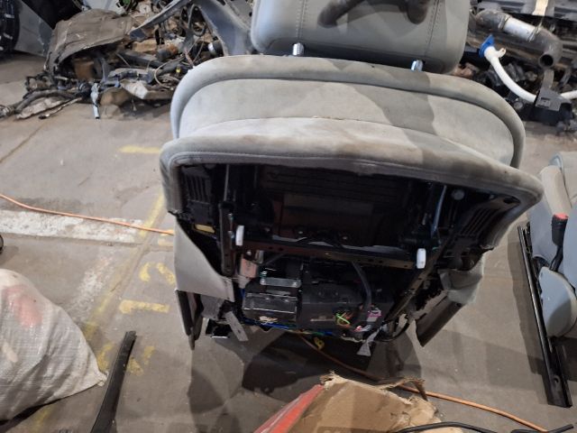 bontott AUDI A8 Ülés Szett