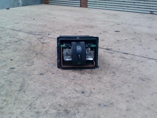 bontott AUDI A8 Ülésfűtés Kapcsoló Pár