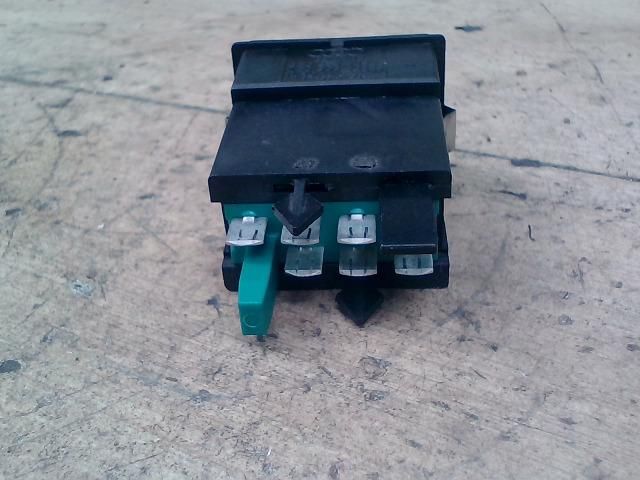 bontott AUDI A8 Ülésfűtés Kapcsoló Pár