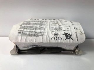 bontott AUDI A8 Utasoldali Légzsák