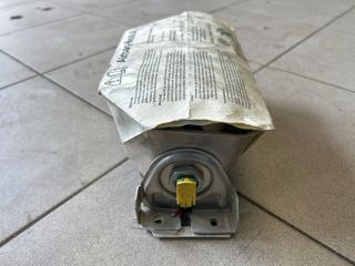 bontott AUDI A8 Utasoldali Légzsák