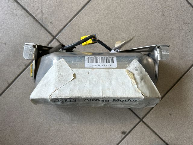 bontott AUDI A8 Utasoldali Légzsák