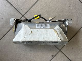 bontott AUDI A8 Utasoldali Légzsák