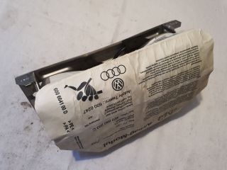 bontott AUDI A8 Utasoldali Légzsák