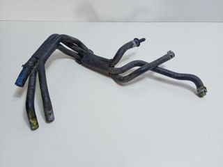 bontott AUDI A8 Üzemanyagcső