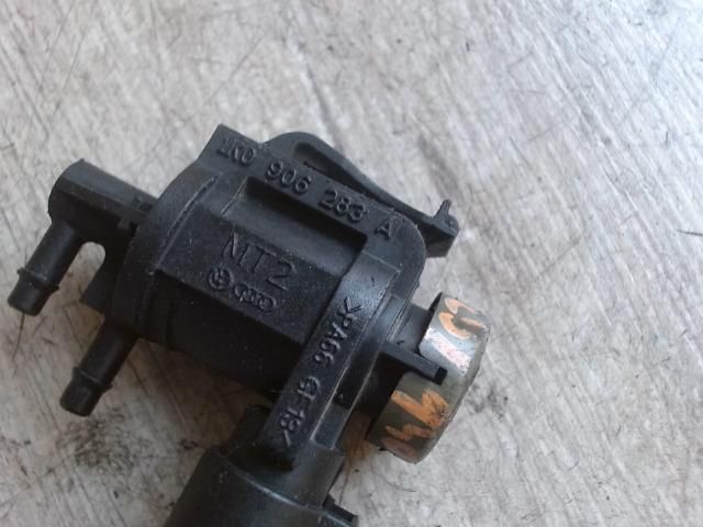 bontott AUDI A8 Vákum Szelep