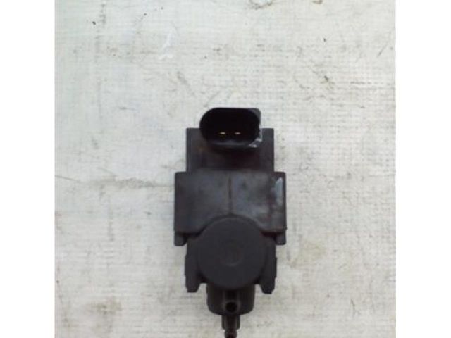 bontott AUDI A8 Vákum Szelep