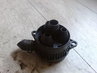 bontott AUDI A8 Vákum Tartály