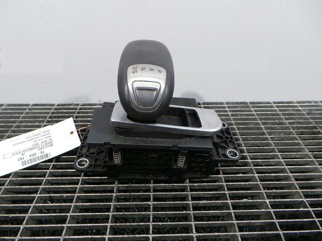 bontott AUDI A8 Váltógomb