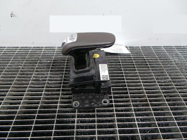 bontott AUDI A8 Váltógomb