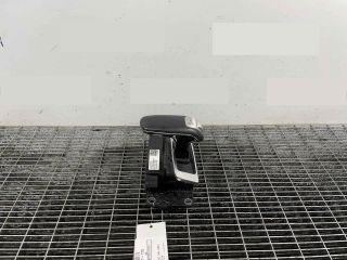 bontott AUDI A8 Váltógomb