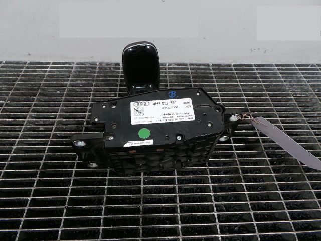 bontott AUDI A8 Váltógomb