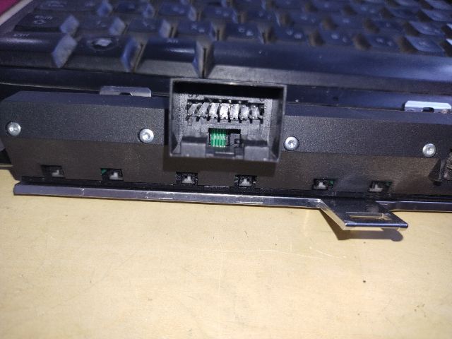 bontott AUDI A8 Vészvillogó Kapcsoló